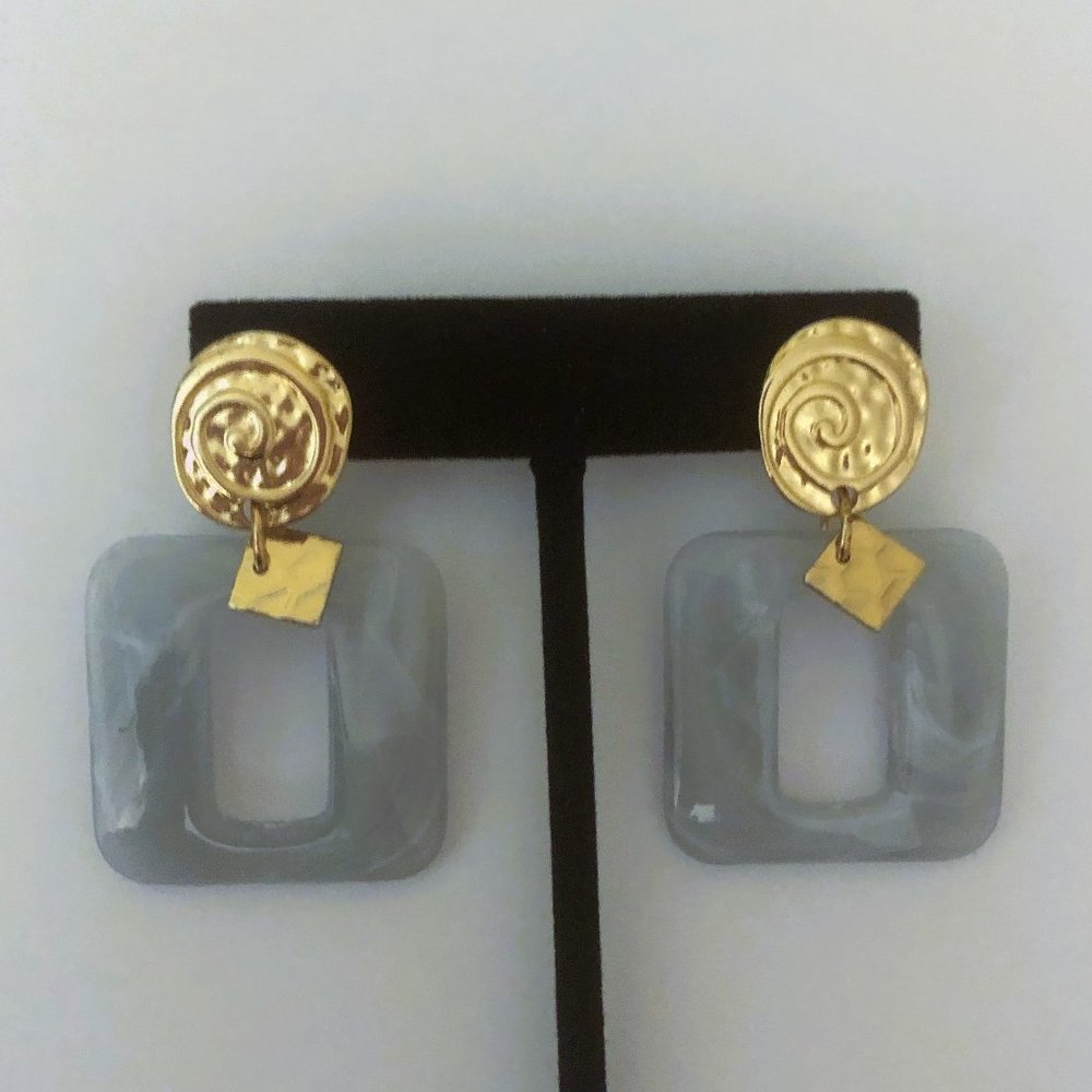 Marbled Dangle Earrings